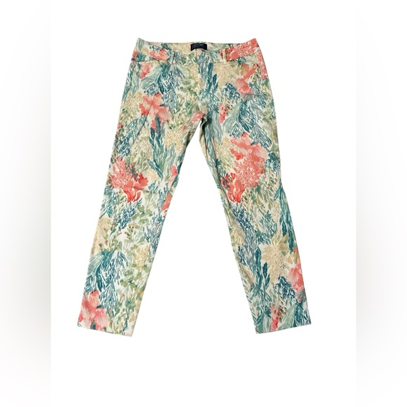 Old Navy Pixie Mid-Rise Floral Print Pants. Size 6 Regular. - Picture 11 of 11